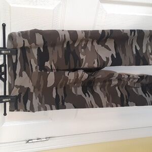 Express Camouflage Capri Leggings - Sz Small EUC+ Camo Stretch
